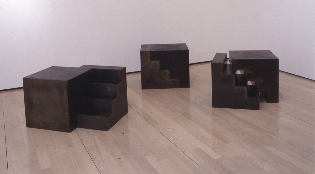 Carrino, Nicola , Costruttivo 1/69, 1969 , ferro, 3 blocchi di 2 moduli scalari, VAF 720, Roverto, Mart