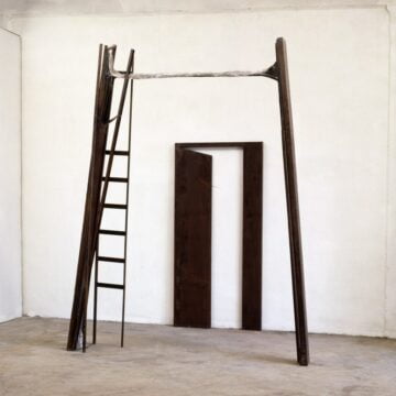 Ghinzani, Alberto , il tempo sulla soglia, 2004, ferro e resina, VAF 1413, Roverto, Mart