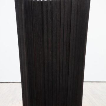 Nunzio , assenza / Abwesenheit, 2002, Holz gebrannt, VAF 929, Roverto, Mart